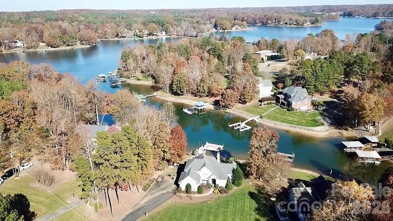 164 Normandy Rd, Mooresville, NC 28117