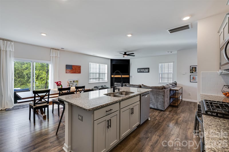 413 Misty Law Ln, Clover, SC 29710