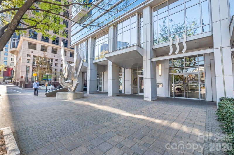 333 Trade St #2502, Charlotte, NC 28202