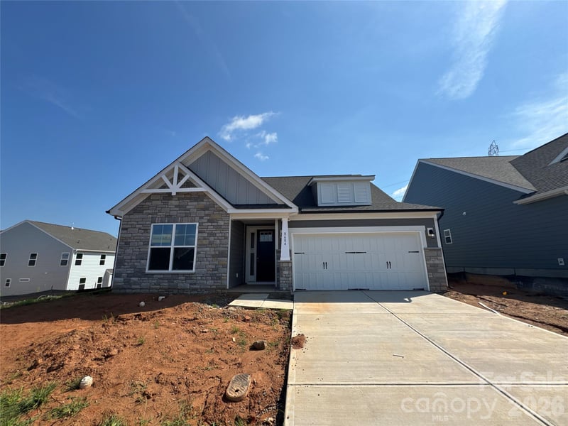 8684 Acadia Pw, Sherrills Ford, NC 28673