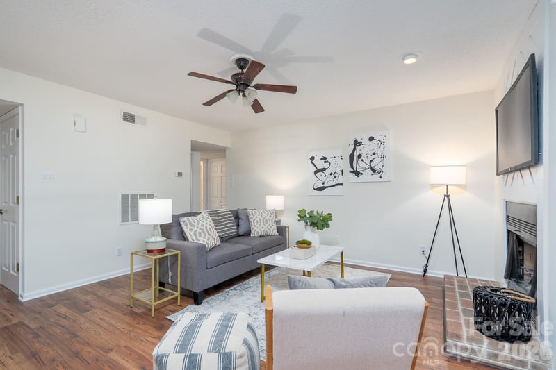 7309 Winery Ln, Charlotte, NC 28227