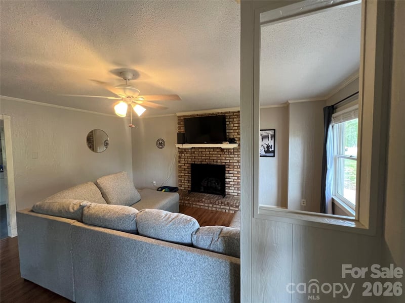 503 Mauney Ave, Stanley, NC 28164