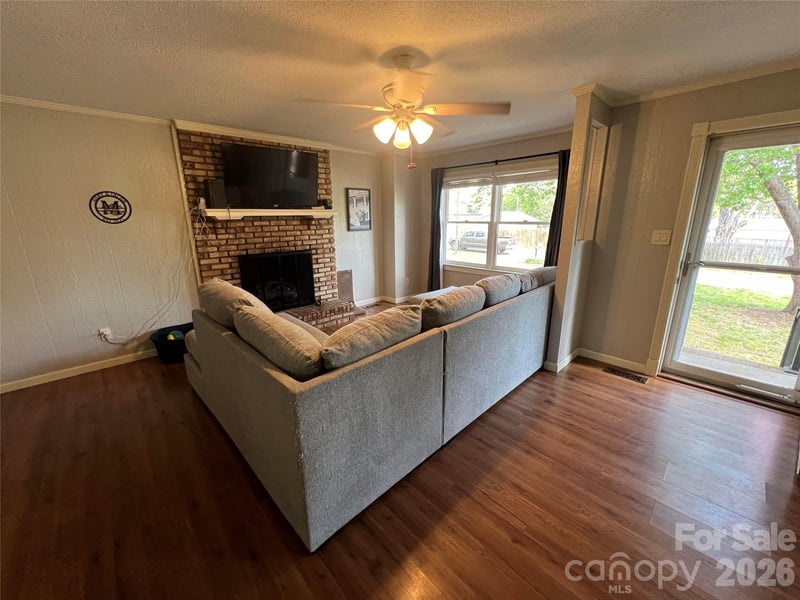 503 Mauney Ave, Stanley, NC 28164
