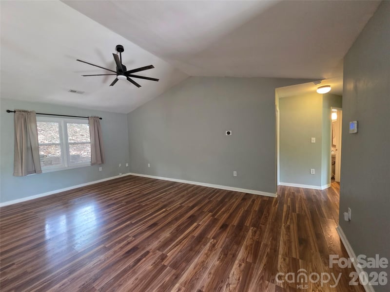 221 Auten Cir, Mount Holly, NC 28120