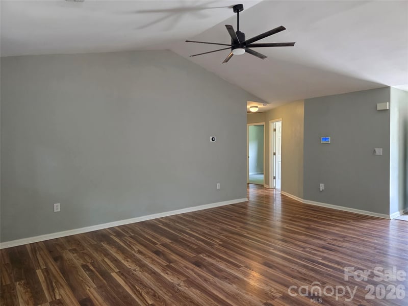 221 Auten Cir, Mount Holly, NC 28120