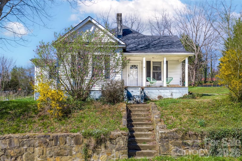 29 Allen St, Asheville, NC 28806