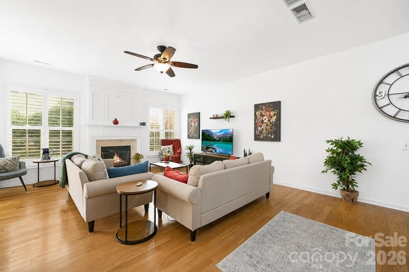 9805 Carson Whitley Ave, Charlotte, NC 28277