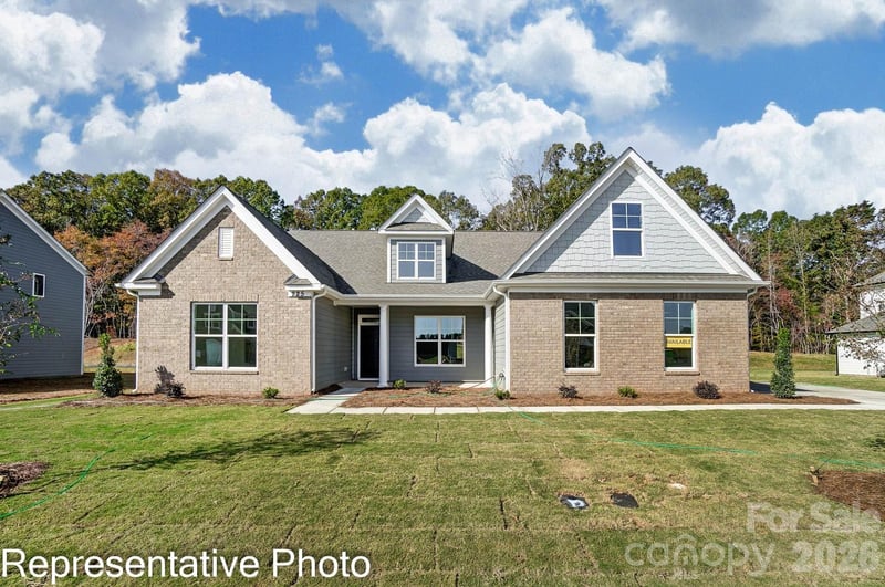 1336 Knob Creek Dr, Gastonia, NC 28054