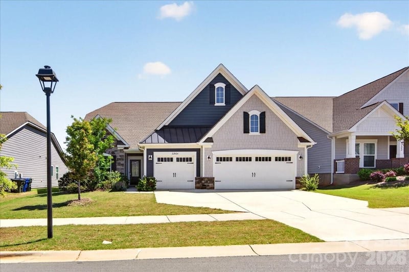 22024 Finworthy Ln, Huntersville, NC 28078