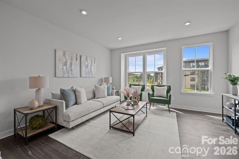 3737 Tryon St, Charlotte, NC 28217