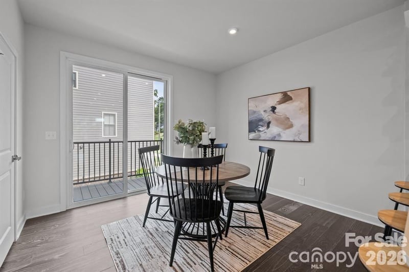 3737 Tryon St, Charlotte, NC 28217