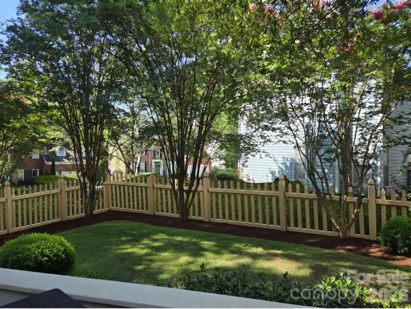 9234 Brechin Dr, Charlotte, NC 28277