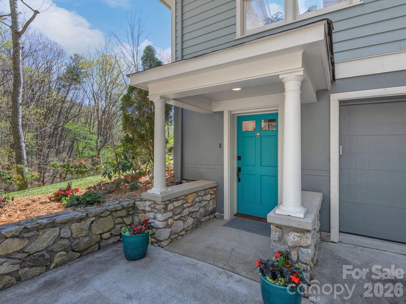 312 Covewood Trl, Asheville, NC 28805