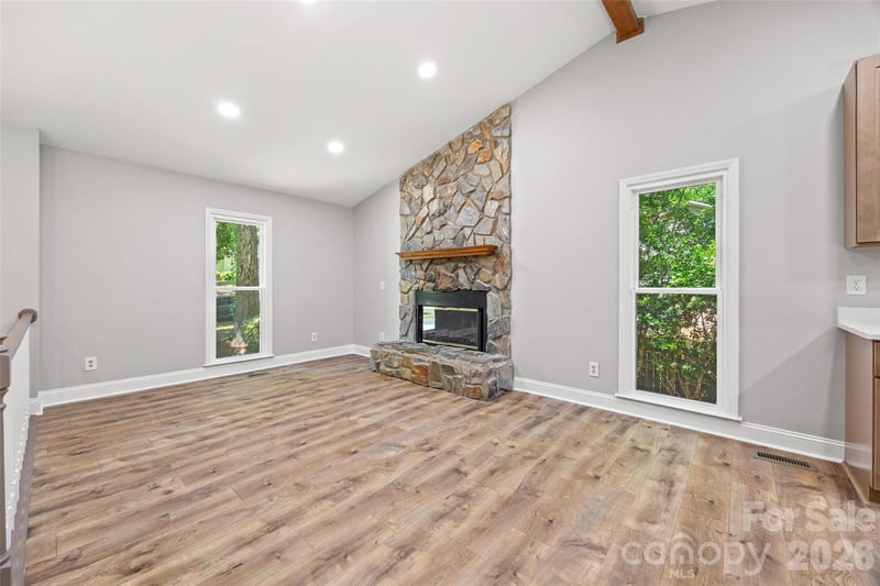 204 Swamp Fox Dr, Fort Mill, SC 29715