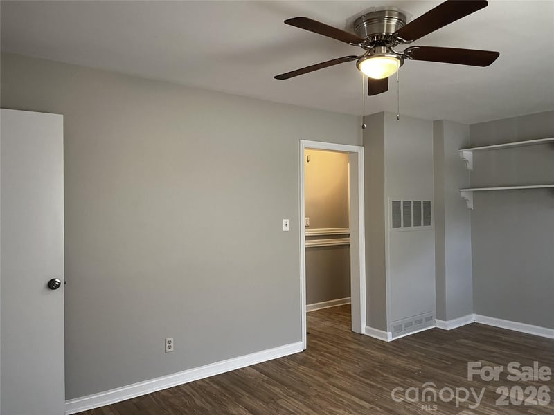 2213 Shamrock Dr, Charlotte, NC 28205