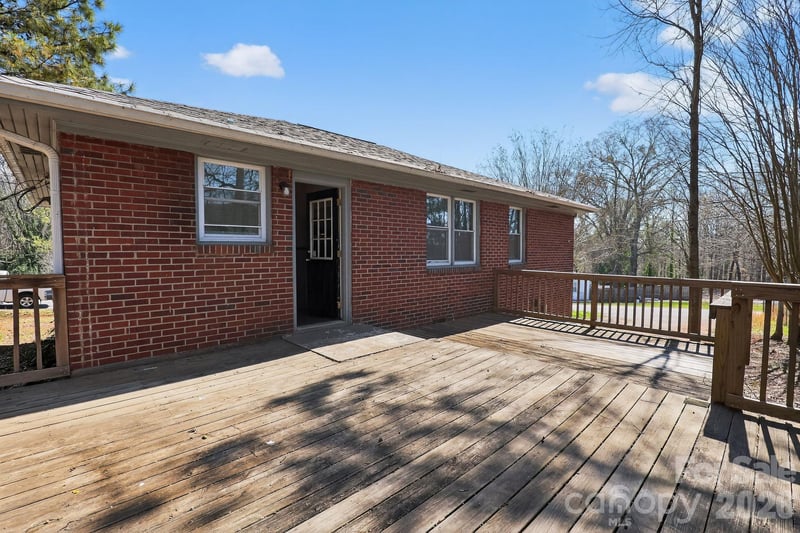 101 Coleman Ct, Greenville, SC 29609