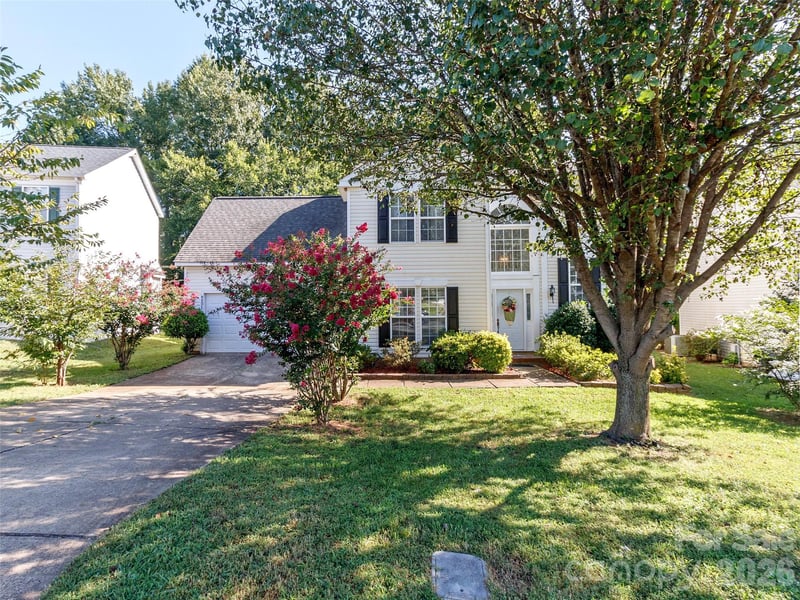 9901 Sweet Plum Dr, Charlotte, NC 28215