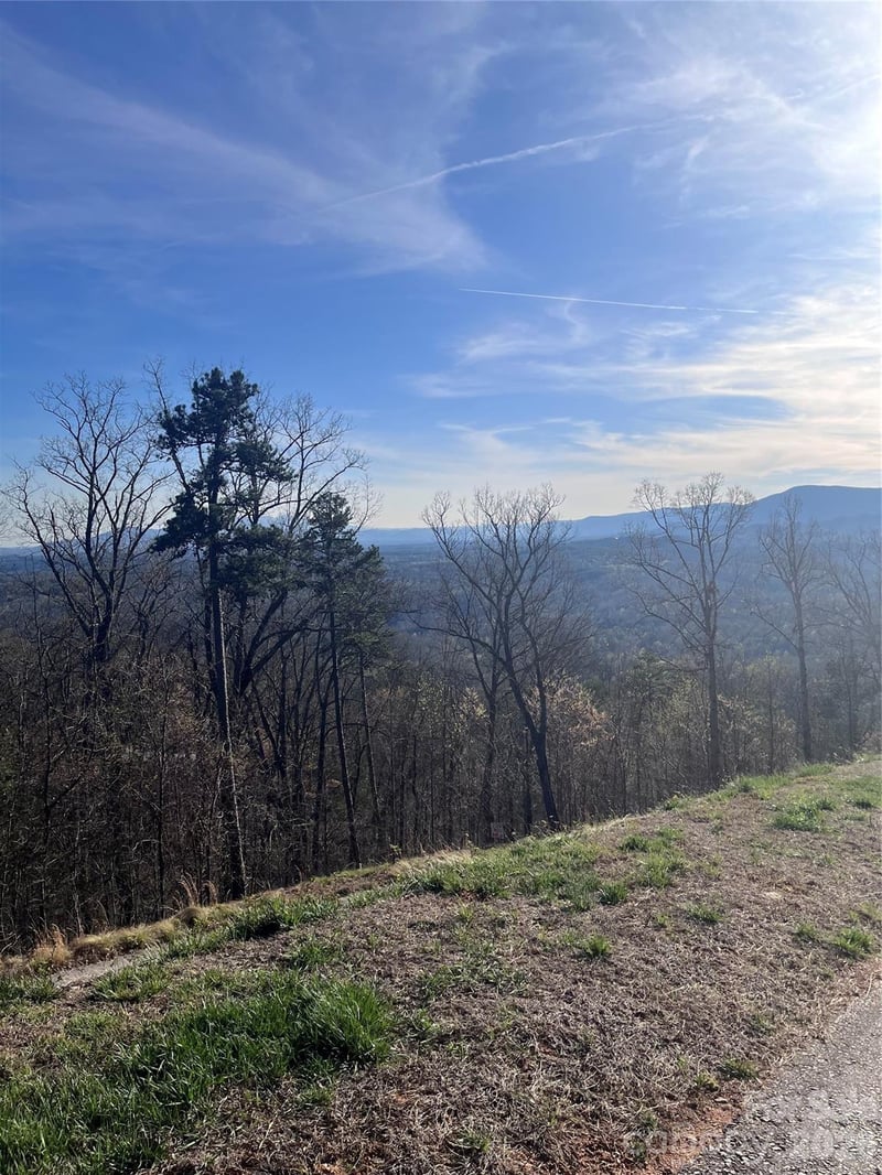 Golden Ridge Dr #131, Lake Lure, NC 28746