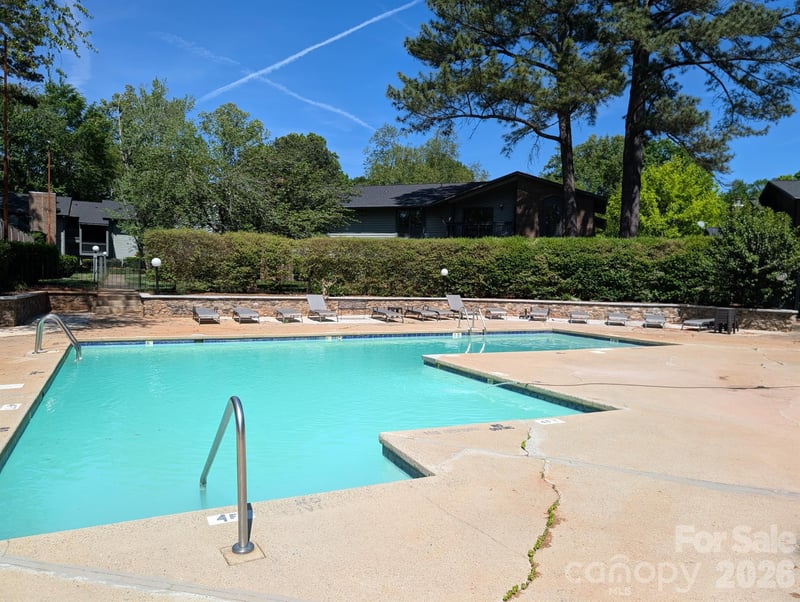 5012 Sardis Rd #D, Charlotte, NC 28270