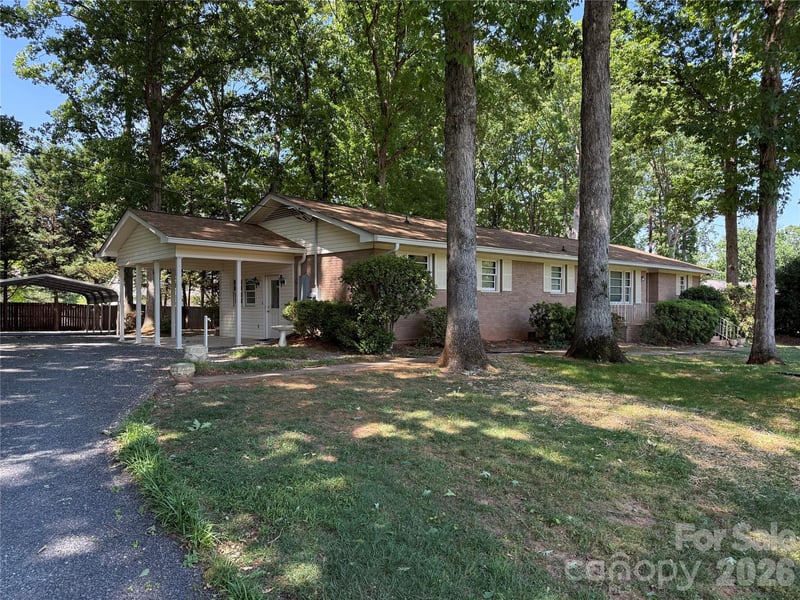 1416 Marjorie Dr, Matthews, NC 28105