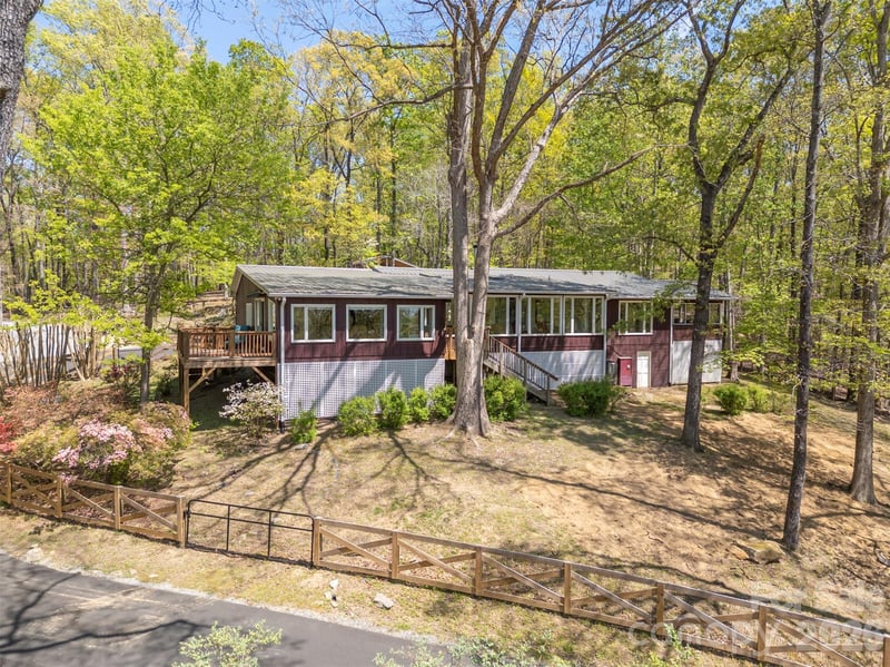2825 River Rd, Columbus, NC 28722