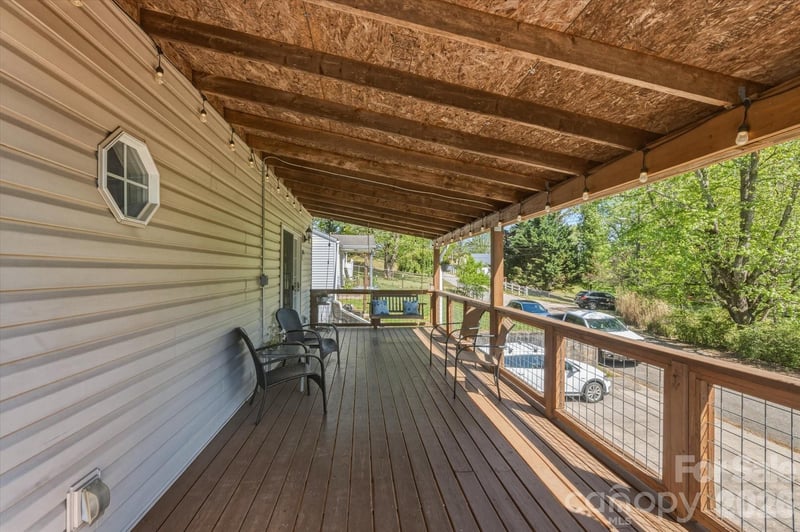 31 Huffman Rd, Asheville, NC 28806