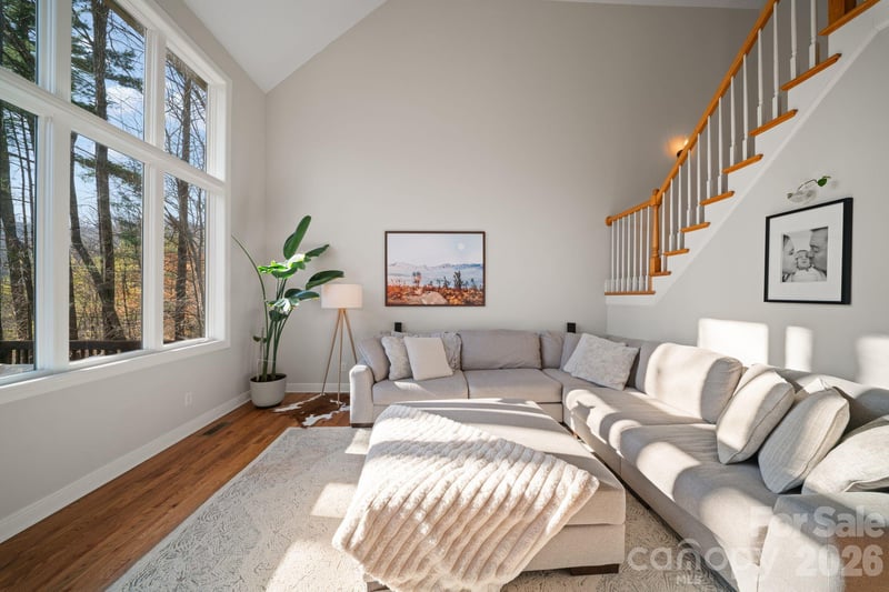 104 Black Hawk Rg, Weaverville, NC 28787