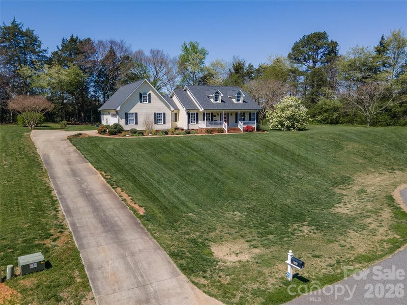127 Millbranch Ln, Statesville, NC 28625