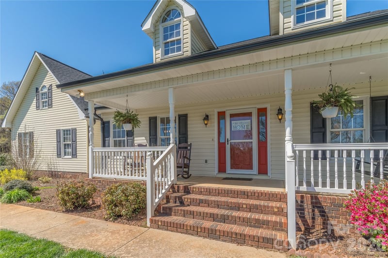 127 Millbranch Ln, Statesville, NC 28625