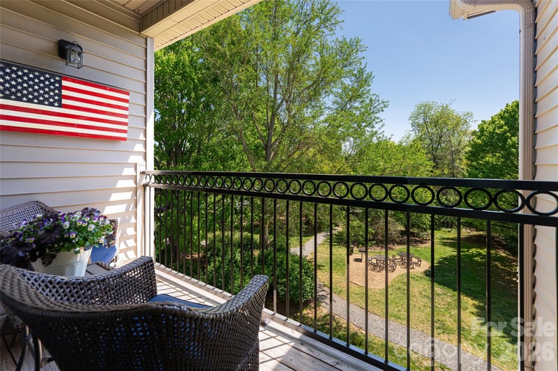 132 Appeldoorn Cir, Asheville, NC 28803
