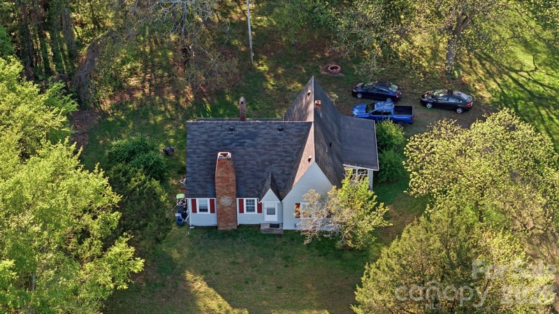 1862 Salem Church Rd, Lincolnton, NC 28092