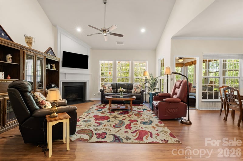 2190 Hartwell Ln, Fort Mill, SC 29707