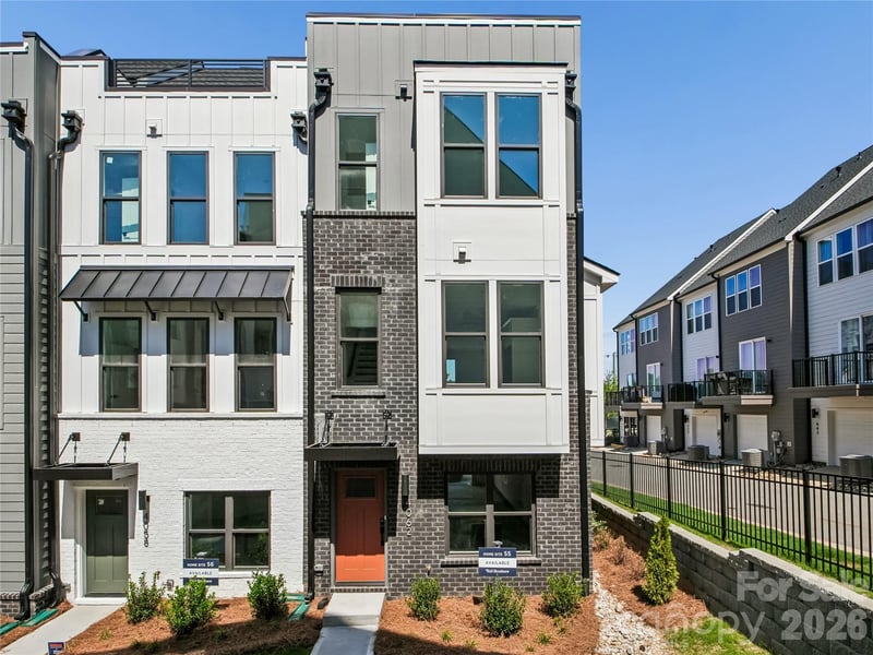 4062 Sophia Dr, Charlotte, NC 28217