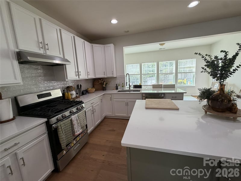 3665 English Garden Dr, Gastonia, NC 28056