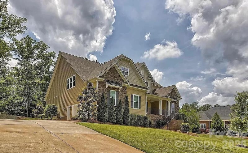 242 Wren Creek Cir, Blythewood, SC 29016
