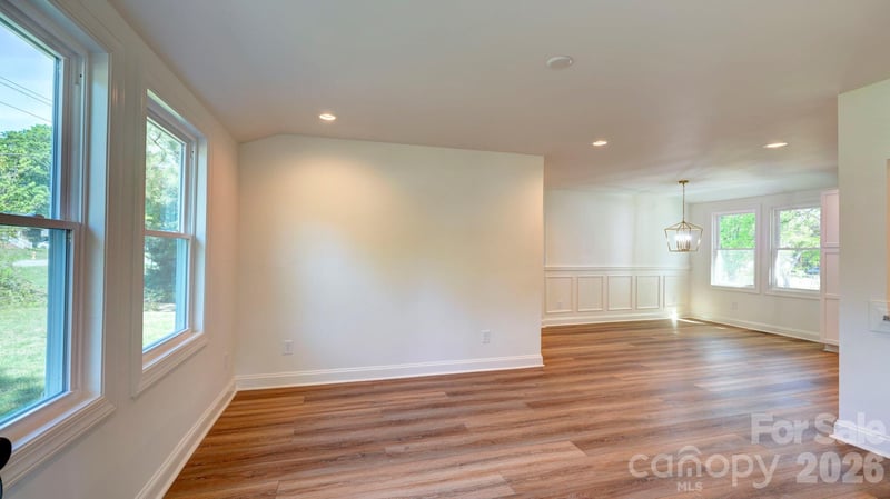 410 Patricia Ave, Harrisburg, NC 28075