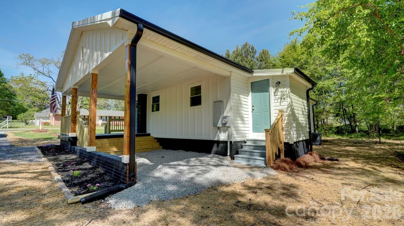 410 Patricia Ave, Harrisburg, NC 28075