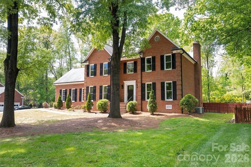 1507 Chadmore Ln, Concord, NC 28027