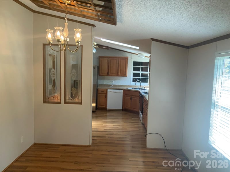 47 Eve Dr, Asheville, NC 28806