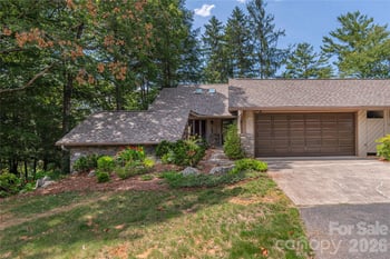1101 Timber Trl, Asheville, NC 28804