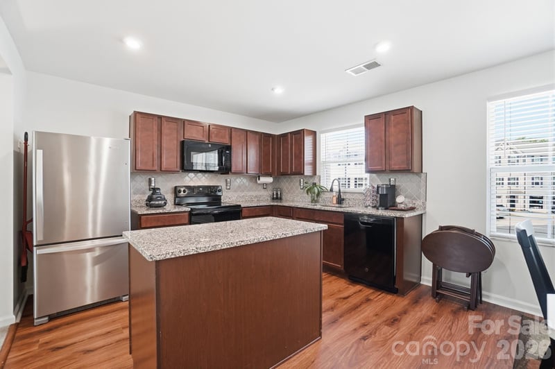 923 Taybyn Rd, Fort Mill, SC 29715
