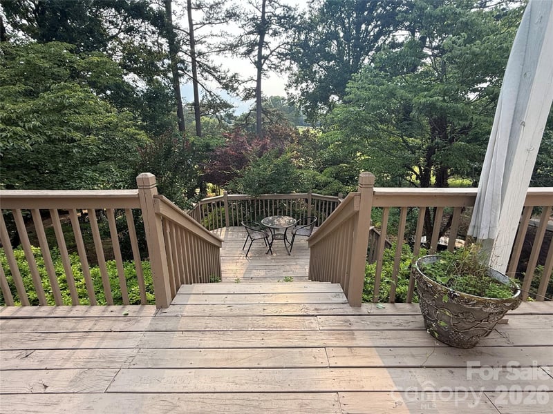 18 Olde Duffers Dr, Nebo, NC 28761