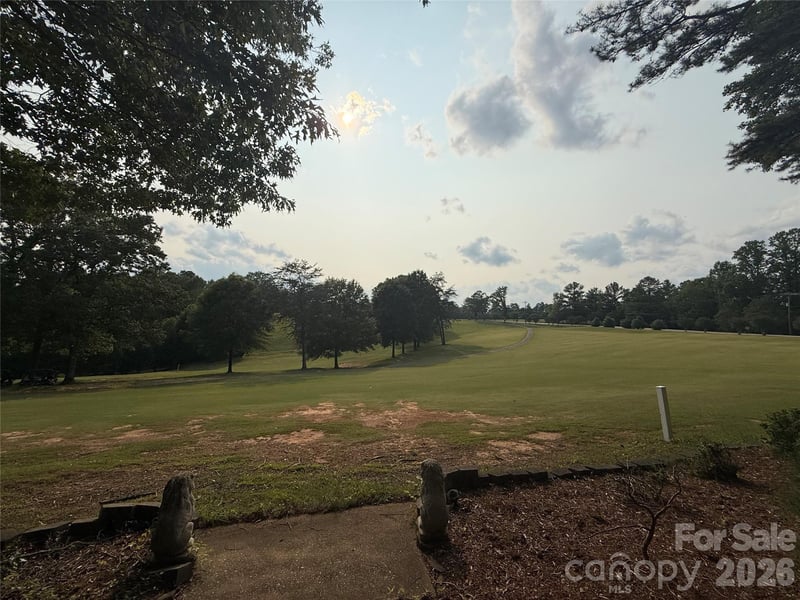 18 Olde Duffers Dr, Nebo, NC 28761