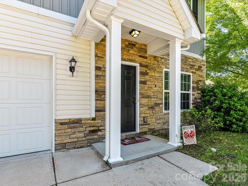 14304 Evening Flight Ln, Charlotte, NC 28262