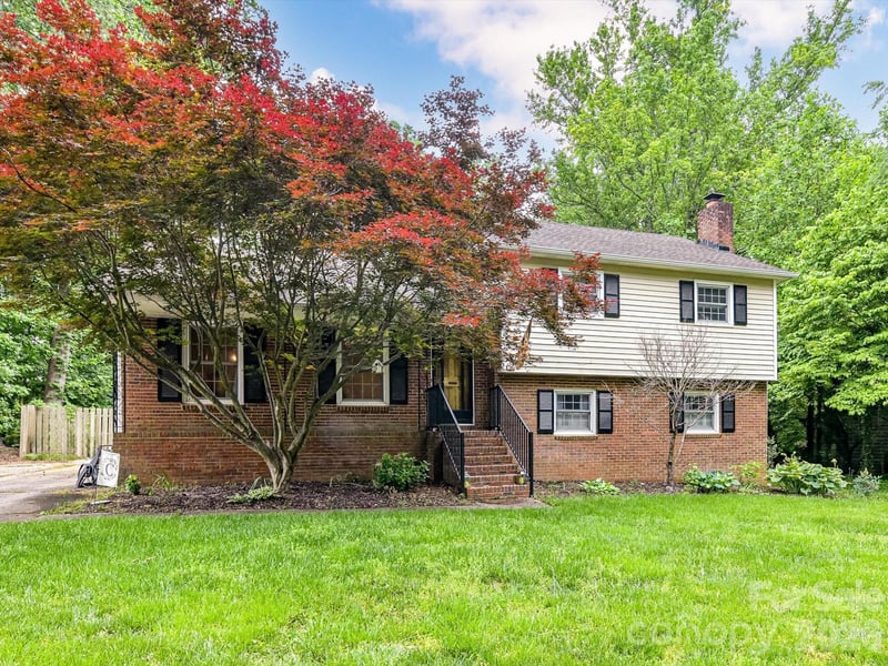 119 Cliffwood Cir, Mooresville, NC 28115