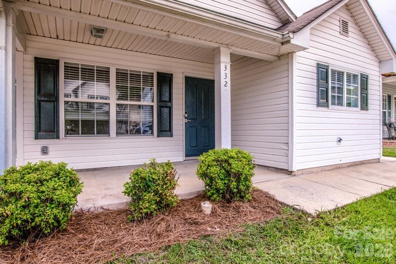 332 Cassidy Ln, Mooresville, NC 28115