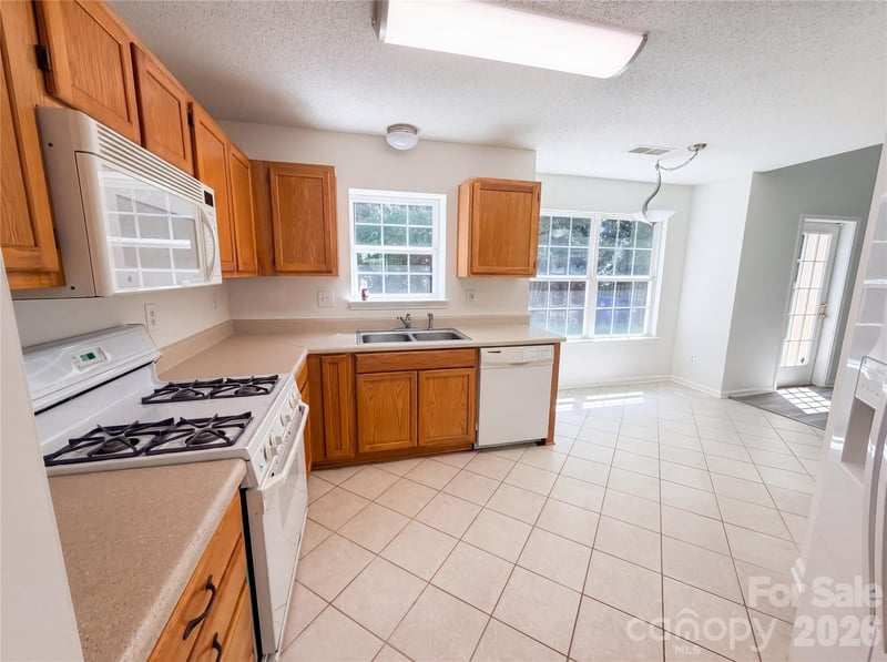 7423 Henderson Park Rd, Huntersville, NC 28078