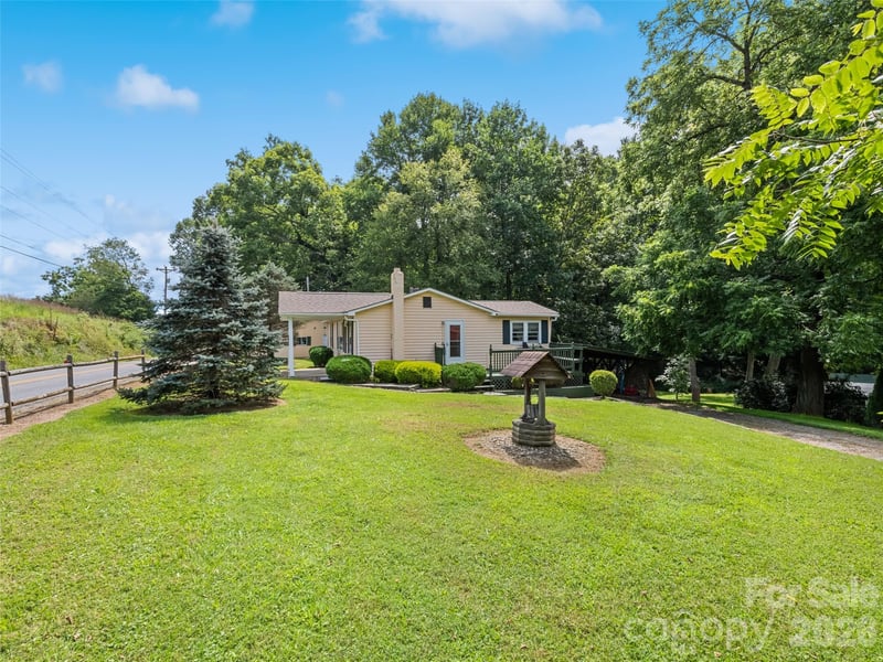 1714 Iron Duff Rd, Waynesville, NC 28785