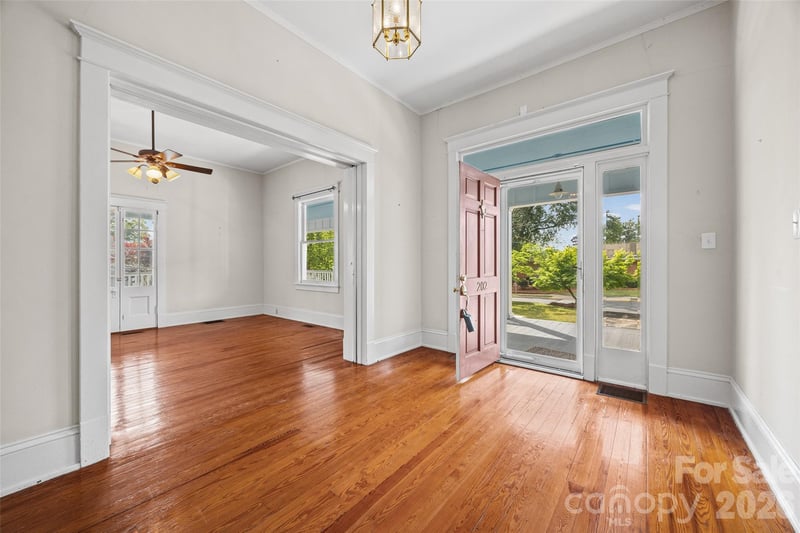 202 Pressley St, Clover, SC 29710