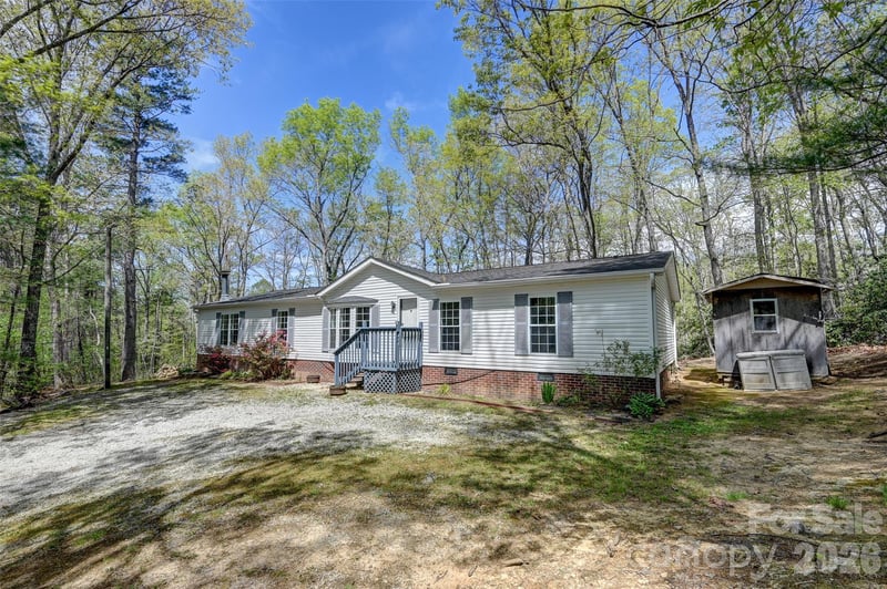 98 Fork Ridge Ln, Hendersonville, NC 28792